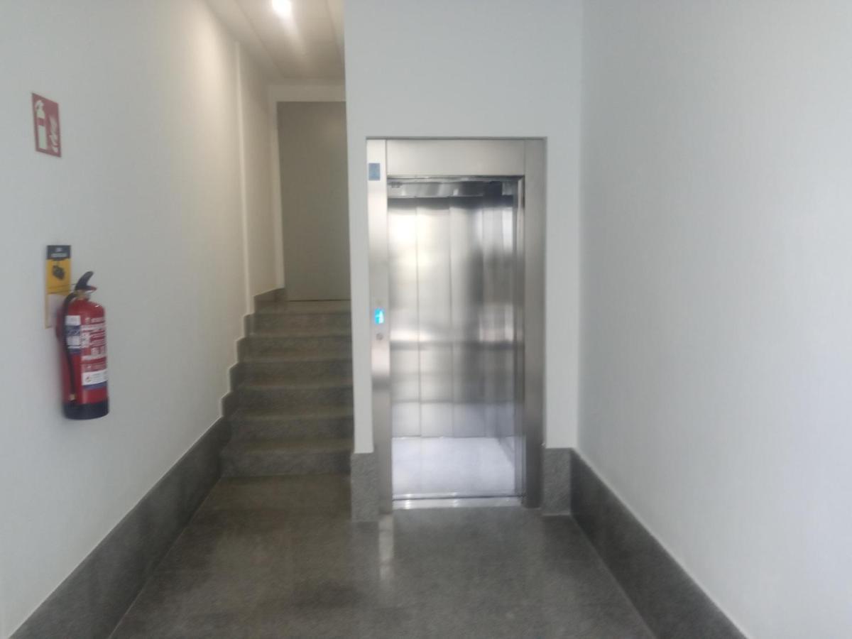 Hostal Outarelo Ourense Buitenkant foto